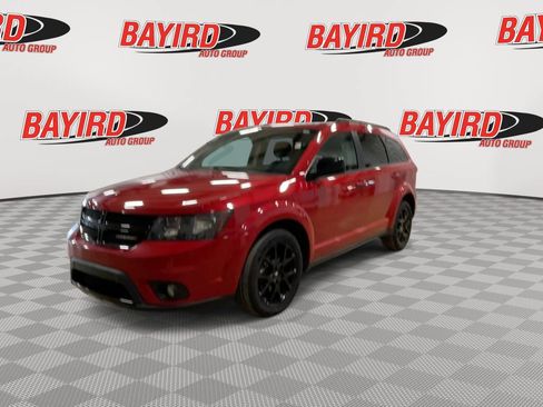Used 2019 Dodge Journey SE FWD image 4