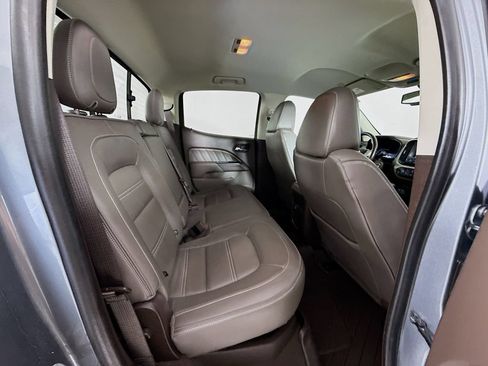 Used 2022 GMC Canyon Denali AWD/4WD image 30