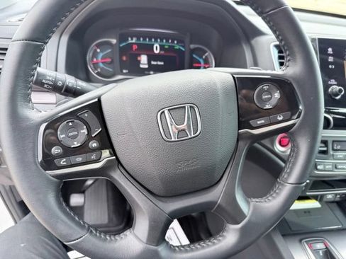 Used 2021 Honda Pilot Special Edition image 12