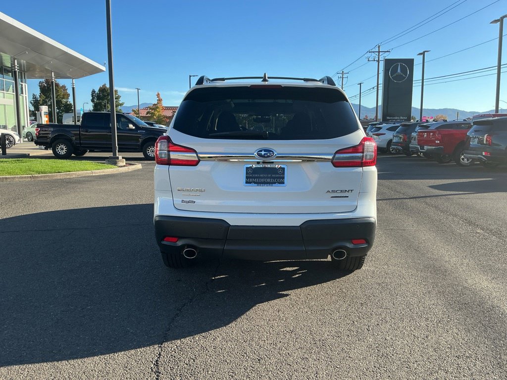 Used 2022 Subaru Ascent Limited w/ Technology Package AWD/4WD image 5