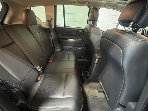 Used 2017 Jeep Compass High Altitude FWD image 26