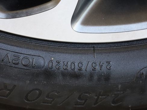 Used 2019 Lincoln Nautilus Reserve image 38