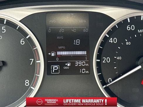 New 2025 Nissan Versa S w/ Trunk Package image 10