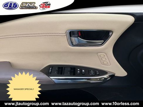 Used 2013 Toyota Avalon Limited image 12