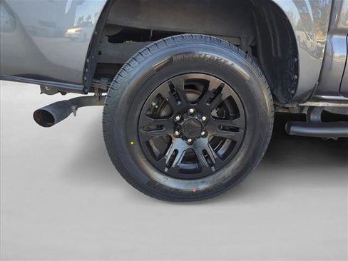 Used 2022 Toyota Tacoma SR w/ SR Convenience Package image 29