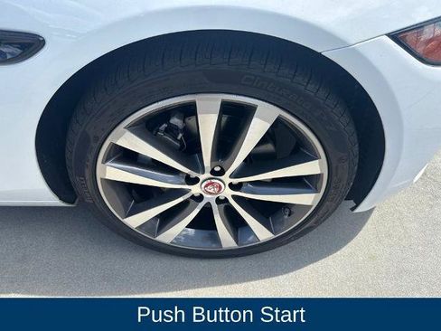 Used 2020 Jaguar XE S AWD/4WD image 9