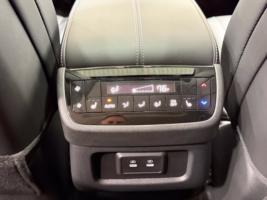 Used 2026 INFINITI QX60 Luxe w/ Cargo Package AWD/4WD image 46