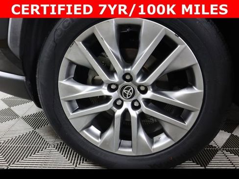 Used 2023 Toyota RAV4 Limited image 28