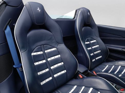 Used 2017 Ferrari 488 Spider RWD image 30