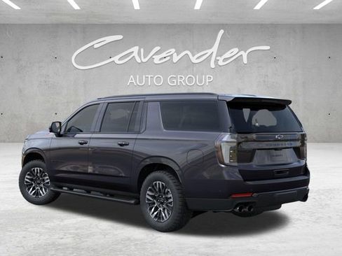 New 2026 Chevrolet Suburban Z71 AWD/4WD image 3