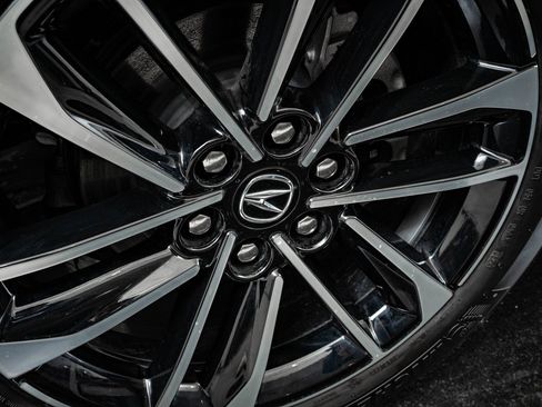 Used 2024 Acura ZDX A-Spec image 8