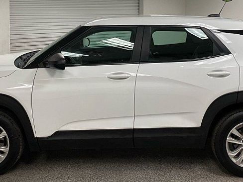 Used 2023 Chevrolet TrailBlazer LS image 8