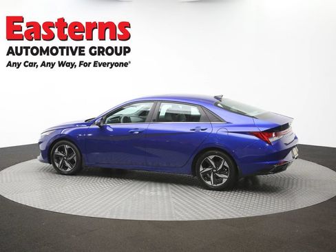 Used 2022 Hyundai Elantra SEL w/ Convenience + Premium Package FWD image 63