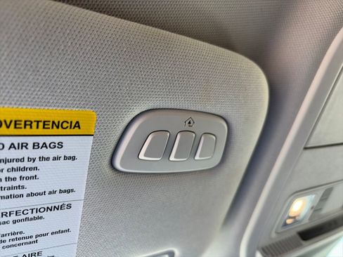 Used 2025 Ford Explorer Active w/ Active Comfort Package image 26