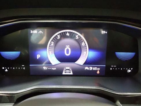 Used 2024 Volkswagen Jetta SE image 40