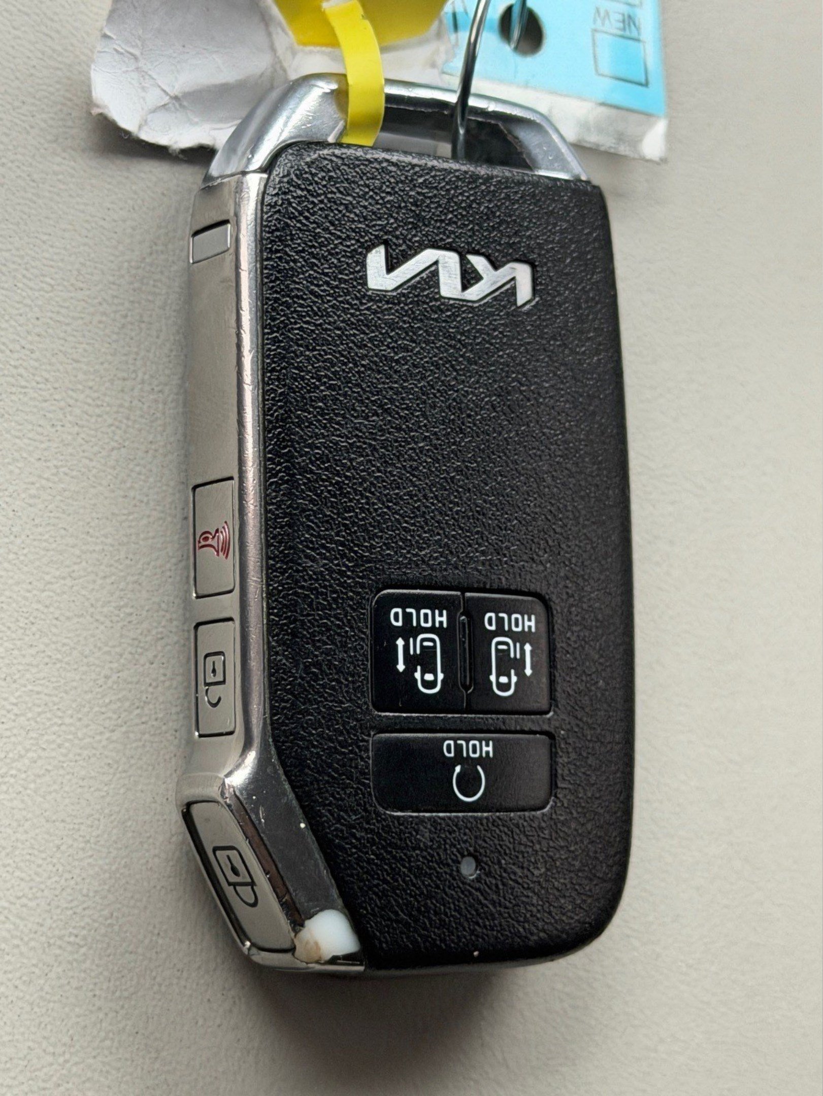 Used 2022 Kia Carnival LX FWD image 37