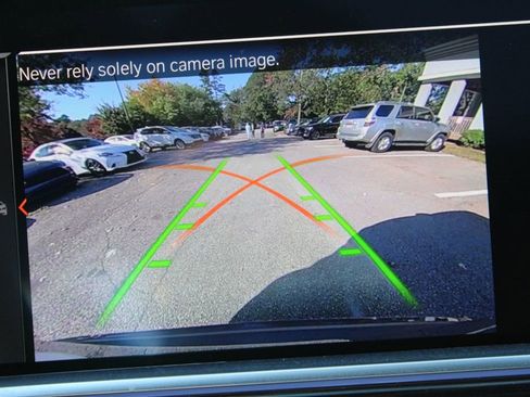 Used 2020 BMW X5 xDrive40i w/ Premium Package image 13