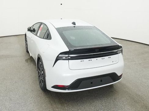 New 2026 Toyota Prius Plug-In Hybrid image 6