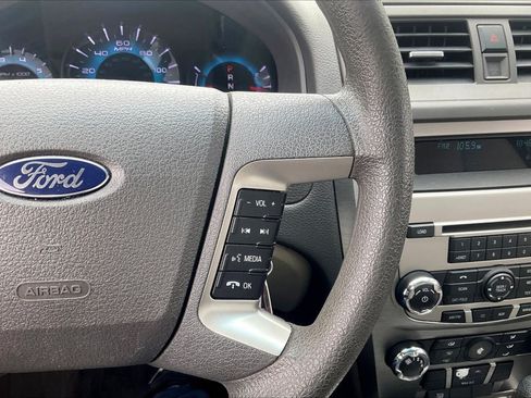Used 2011 Ford Fusion SE w/ 201A Rapid Spec Order Code FWD image 19