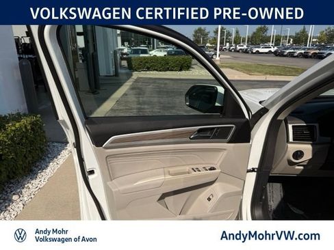 Used 2021 Volkswagen Atlas SEL AWD/4WD image 15