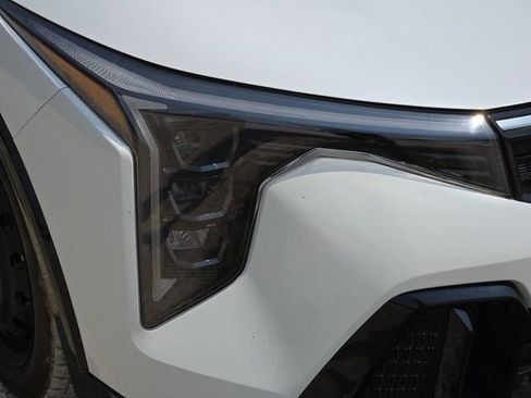 Certified 2025 Kia K4 GT-Line w/ GT-Line Premium Package FWD image 3