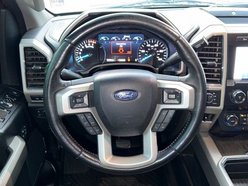 Used 2021 Ford F250 Lariat w/ Lariat Ultimate Package image 16