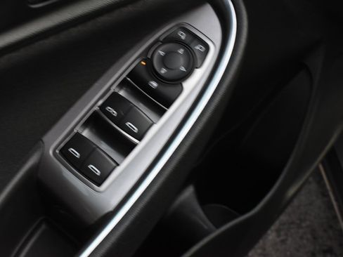 Used 2018 Chevrolet Malibu LT w/ Driver Confidence Package image 16