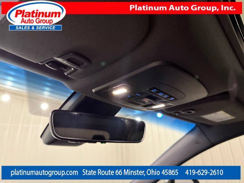 Used 2020 Toyota Avalon TRD FWD image 23