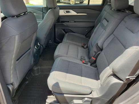 Used 2025 Ford Explorer Active image 21