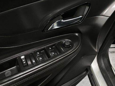 Used 2022 Buick Encore Preferred w/ Safety Package image 27