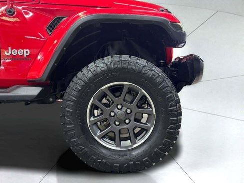 Used 2021 Jeep Gladiator Overland w/ Popular Equipment Package AWD/4WD image 60