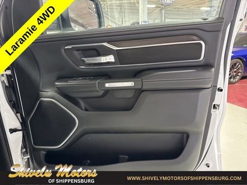 Used 2022 RAM 1500 Laramie AWD/4WD image 41