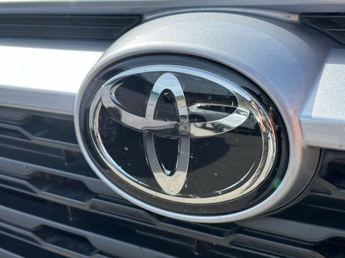 Used 2025 Toyota RAV4 XLE w/ Convenience Package AWD/4WD image 8