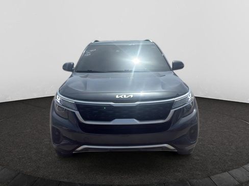 Used 2022 Kia Seltos S image 2