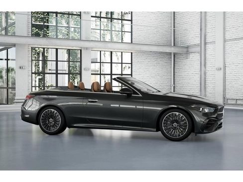 Used 2025 Mercedes-Benz CLE 450 4MATIC Cabriolet image 14