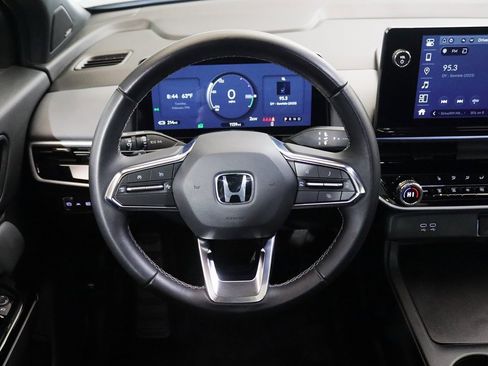 Used 2025 Honda Prologue Touring image 15