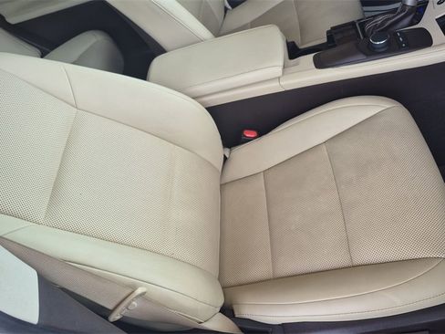 Used 2017 Lexus ES 350 w/ Premium Package image 30