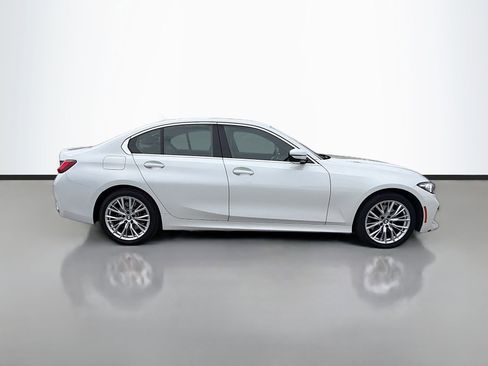 Certified 2024 BMW 330i Sedan image 3
