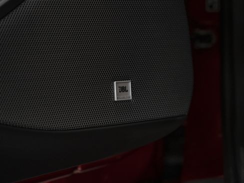 Certified 2023 Ferrari Portofino M image 30