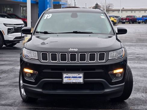 Used 2019 Jeep Compass Latitude w/ Popular Equipment Group image 3