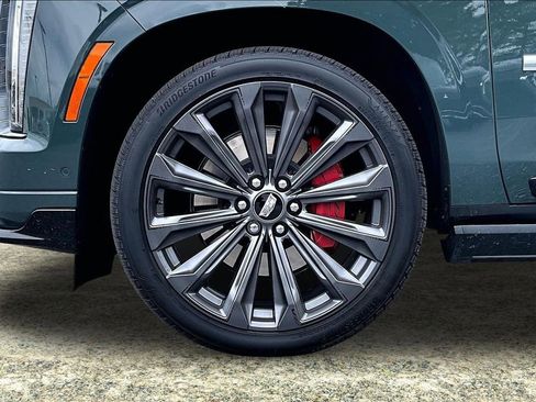 Used 2026 Cadillac Escalade V w/ LPO, Floor Liner Package AWD/4WD image 35