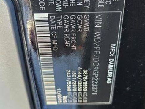 Used 2016 Mercedes-Benz Sprinter 2500 image 37