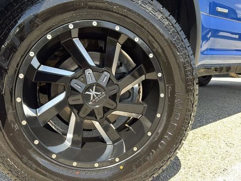 Used 2015 Ford F150 XLT w/ Equipment Group 302A Luxury image 7