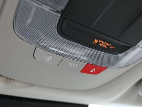 Used 2023 Kia Sportage EX image 27