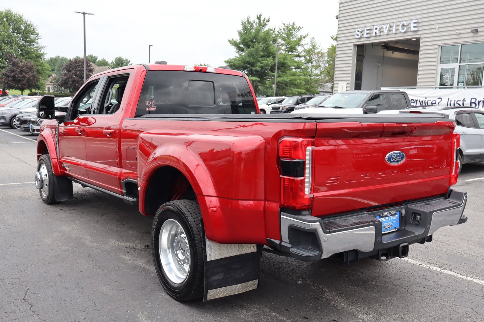 Used 2023 Ford F450 Lariat w/ Lariat Ultimate Package AWD/4WD image 5