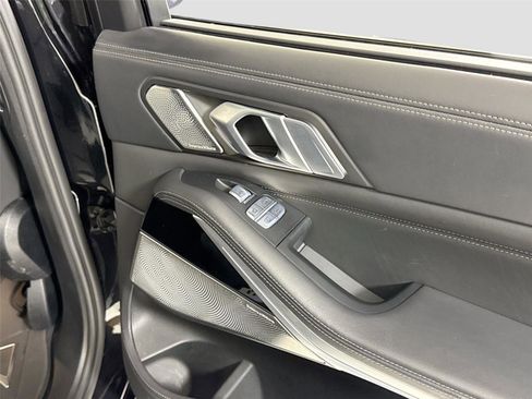 Used 2021 BMW ALPINA XB7 image 32