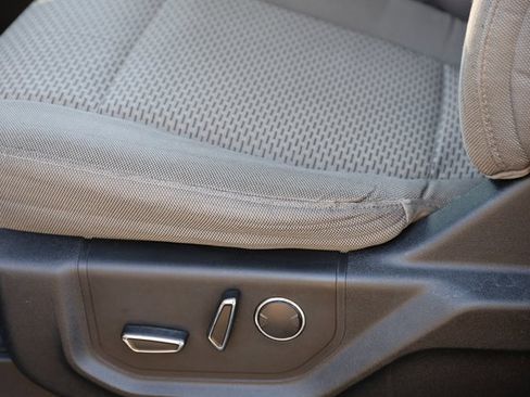 Used 2015 Ford F150 XLT w/ Equipment Group 302A Luxury image 16