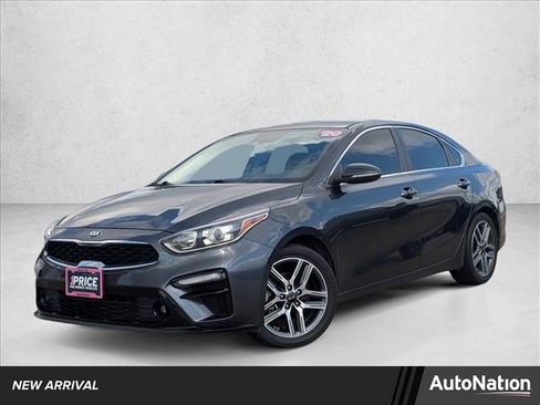 Used 2020 Kia Forte EX image 1