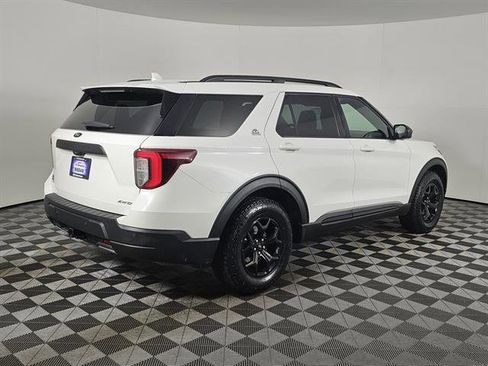 Used 2022 Ford Explorer Timberline image 3