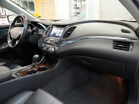 Used 2014 Chevrolet Impala LTZ image 36